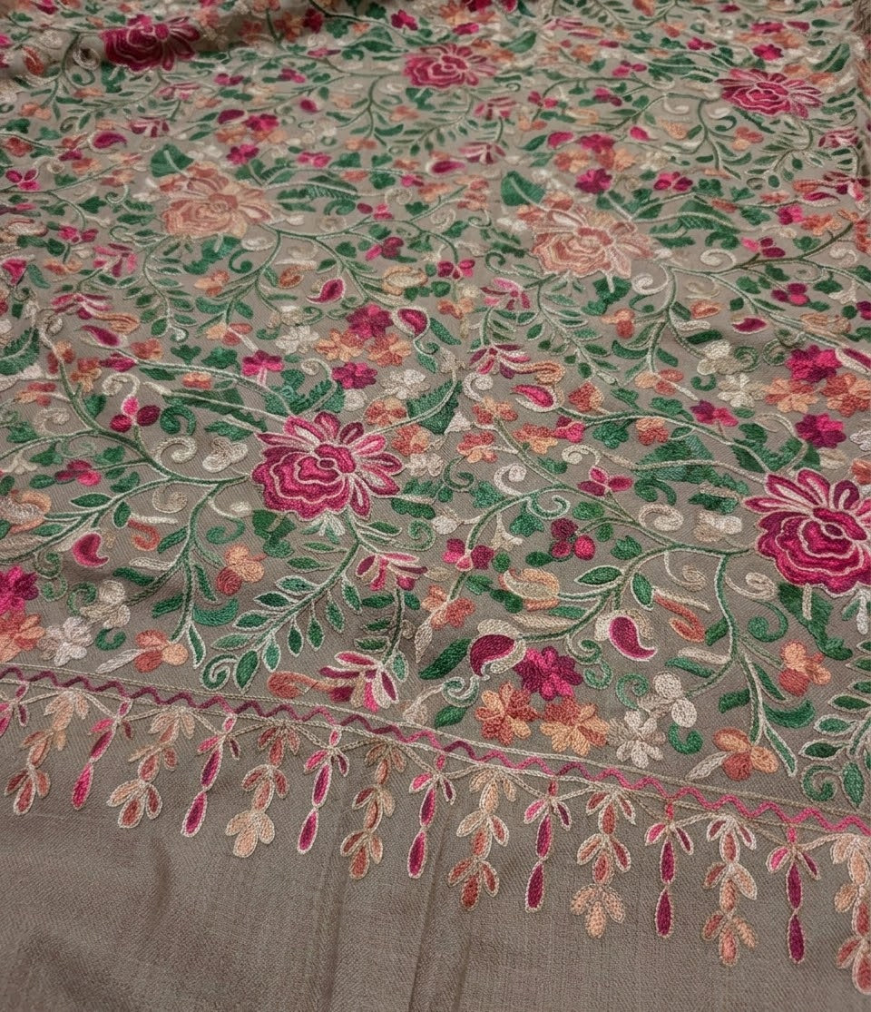 Pashmina Shawl Full Size | Kashmiri Embroidery | Dark Skin